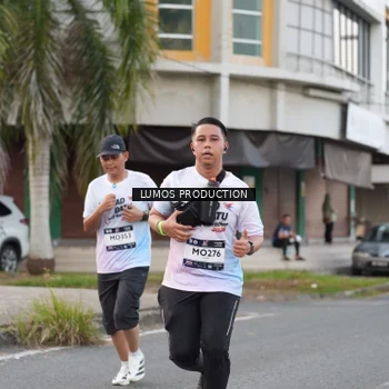 Runner Photo 7997290