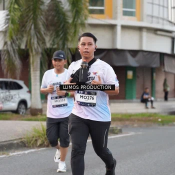 Runner Photo 7997297