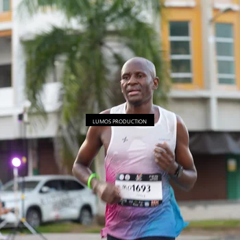 Runner Photo 7997347