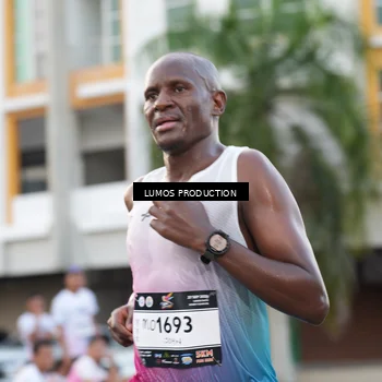 Runner Photo 7997353