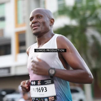Runner Photo 7997357