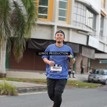 Runner Photo 7997361