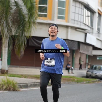 Runner Photo 7997366