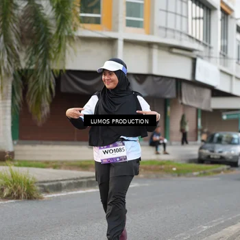 Runner Photo 7997376