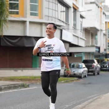 Runner Photo 7997379