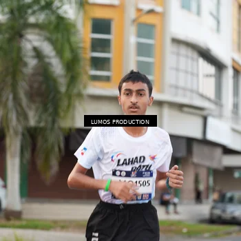 Runner Photo 7997403