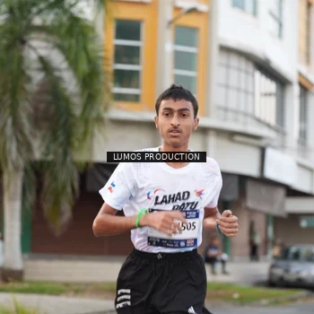 Runner Photo 7997404