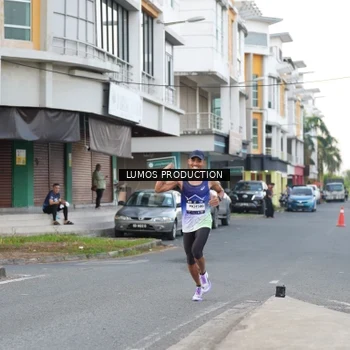 Runner Photo 7997415