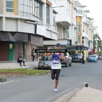 Runner Photo 7997421