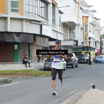 Runner Photo 7997429