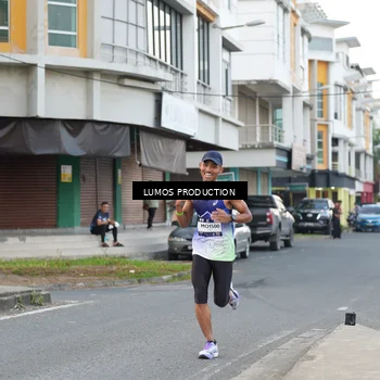 Runner Photo 7997436