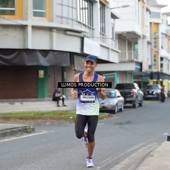 Runner Photo 7997447