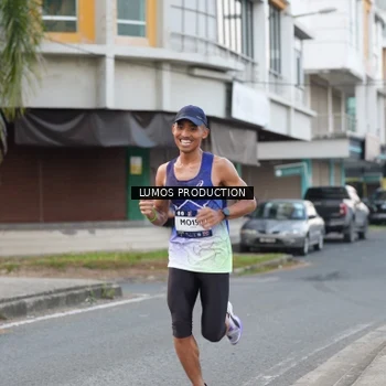 Runner Photo 7997452