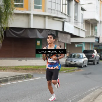 Runner Photo 7997496