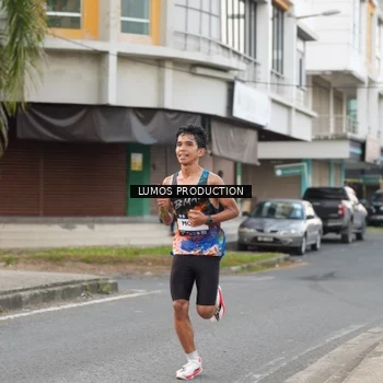 Runner Photo 7997499