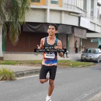 Runner Photo 7997505
