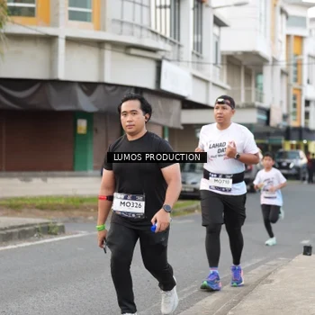 Runner Photo 7997515