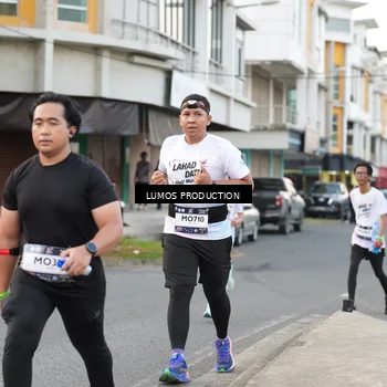 Runner Photo 7997516