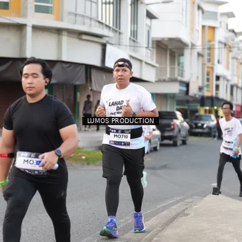 Runner Photo 7997520