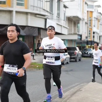 Runner Photo 7997521