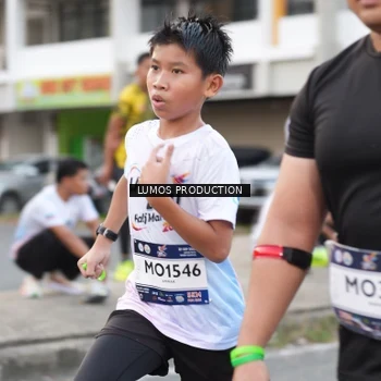 Runner Photo 7997524