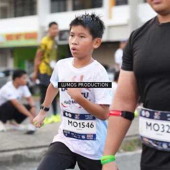Runner Photo 7997527