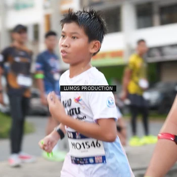 Runner Photo 7997529