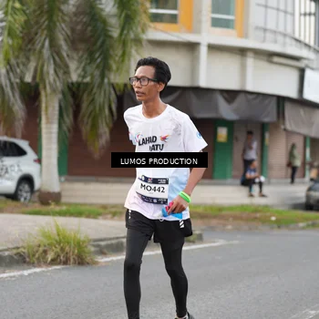 Runner Photo 7997537