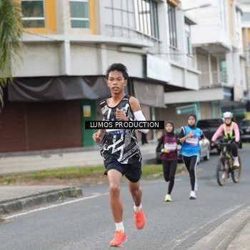 Runner Photo 7997547