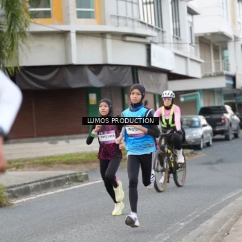 Runner Photo 7997552