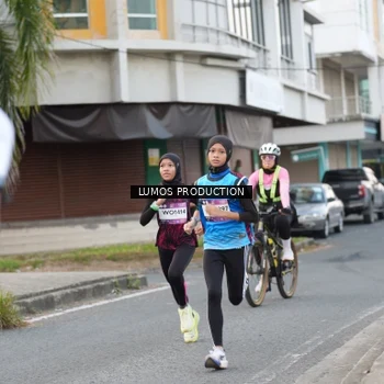 Runner Photo 7997555