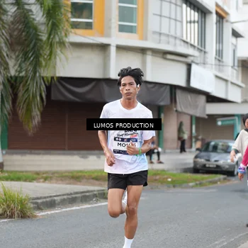 Runner Photo 7997574