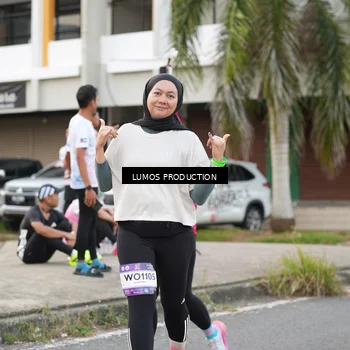 Runner Photo 7997601
