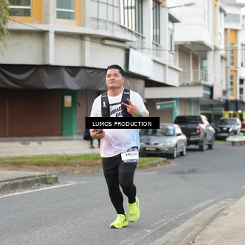 Runner Photo 7997606