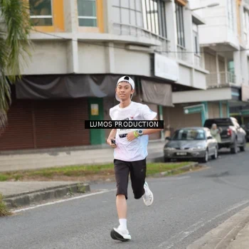Runner Photo 7997915