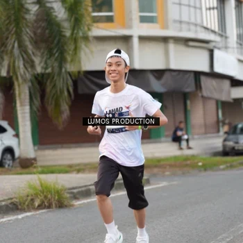 Runner Photo 7997927