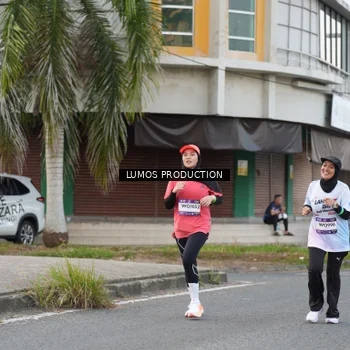 Runner Photo 7997954