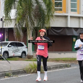 Runner Photo 7997959