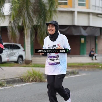 Runner Photo 7997980