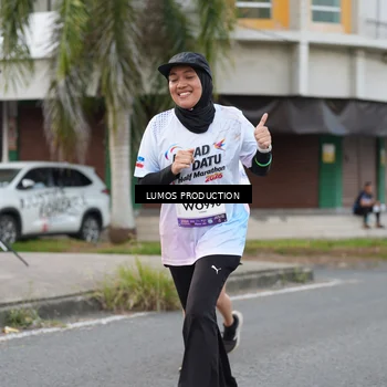 Runner Photo 7997984