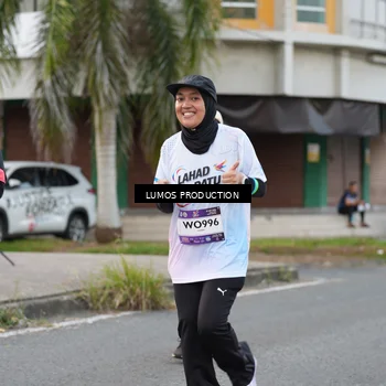 Runner Photo 7997987