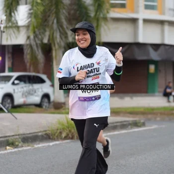 Runner Photo 7997988