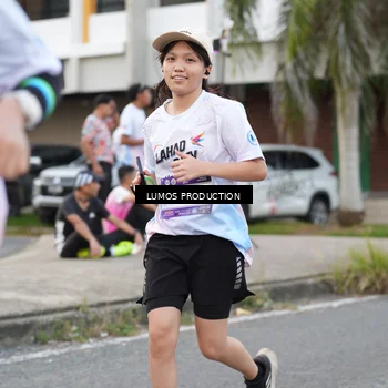 Runner Photo 7997998