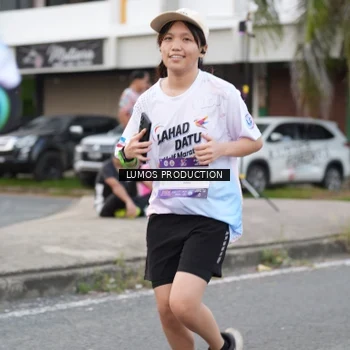 Runner Photo 7998002