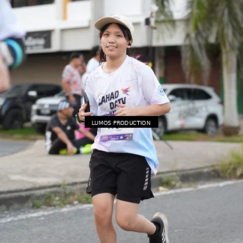 Runner Photo 7998003