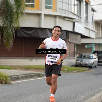 Runner Photo 7998014