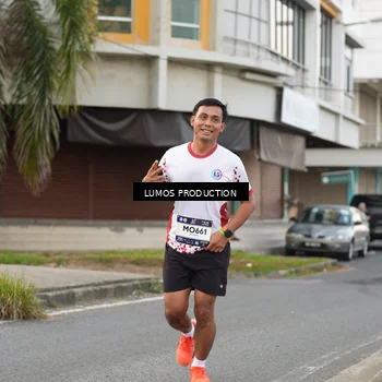 Runner Photo 7998019