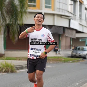 Runner Photo 7998020