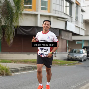Runner Photo 7998022