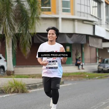 Runner Photo 7998058
